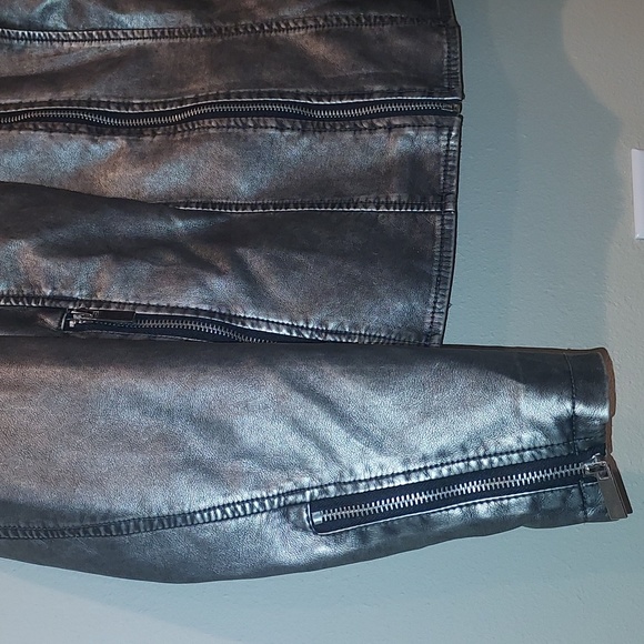 Baccini faux leather moto jacket - Picture 3 of 10